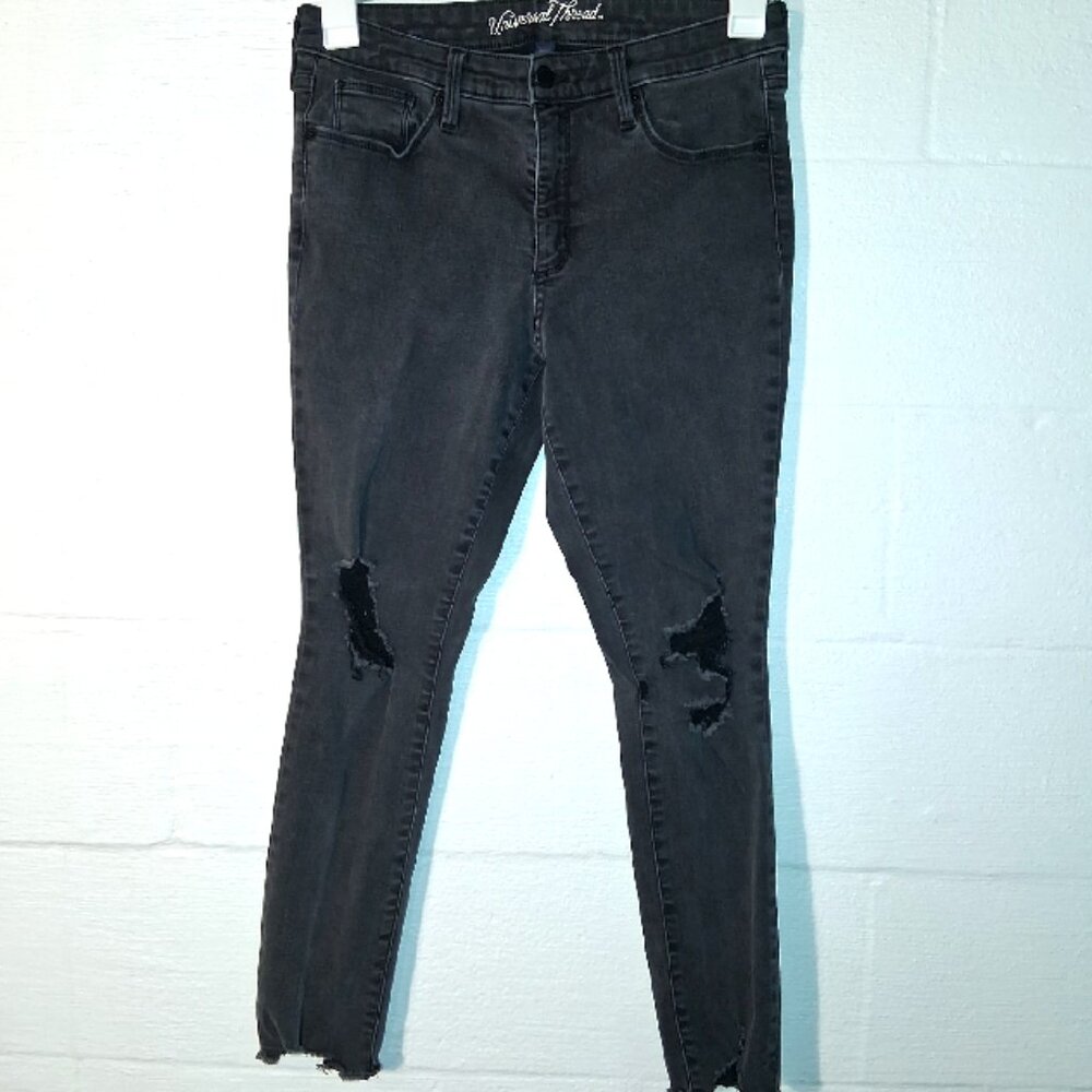 Universal Thread Women's Size 8 Black Distressed Stretch Skinny Denim Jeans